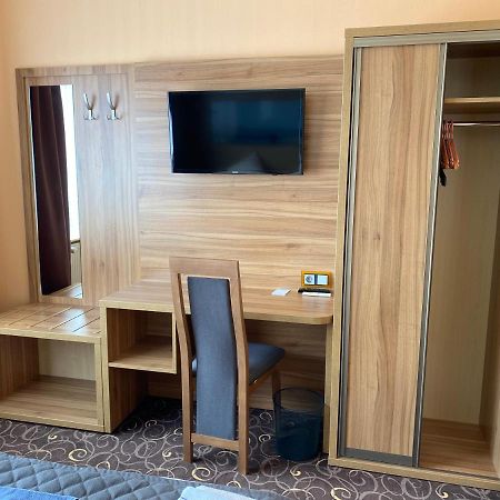 Отель Gaestehaus Seestern Куксхафен Экстерьер фото