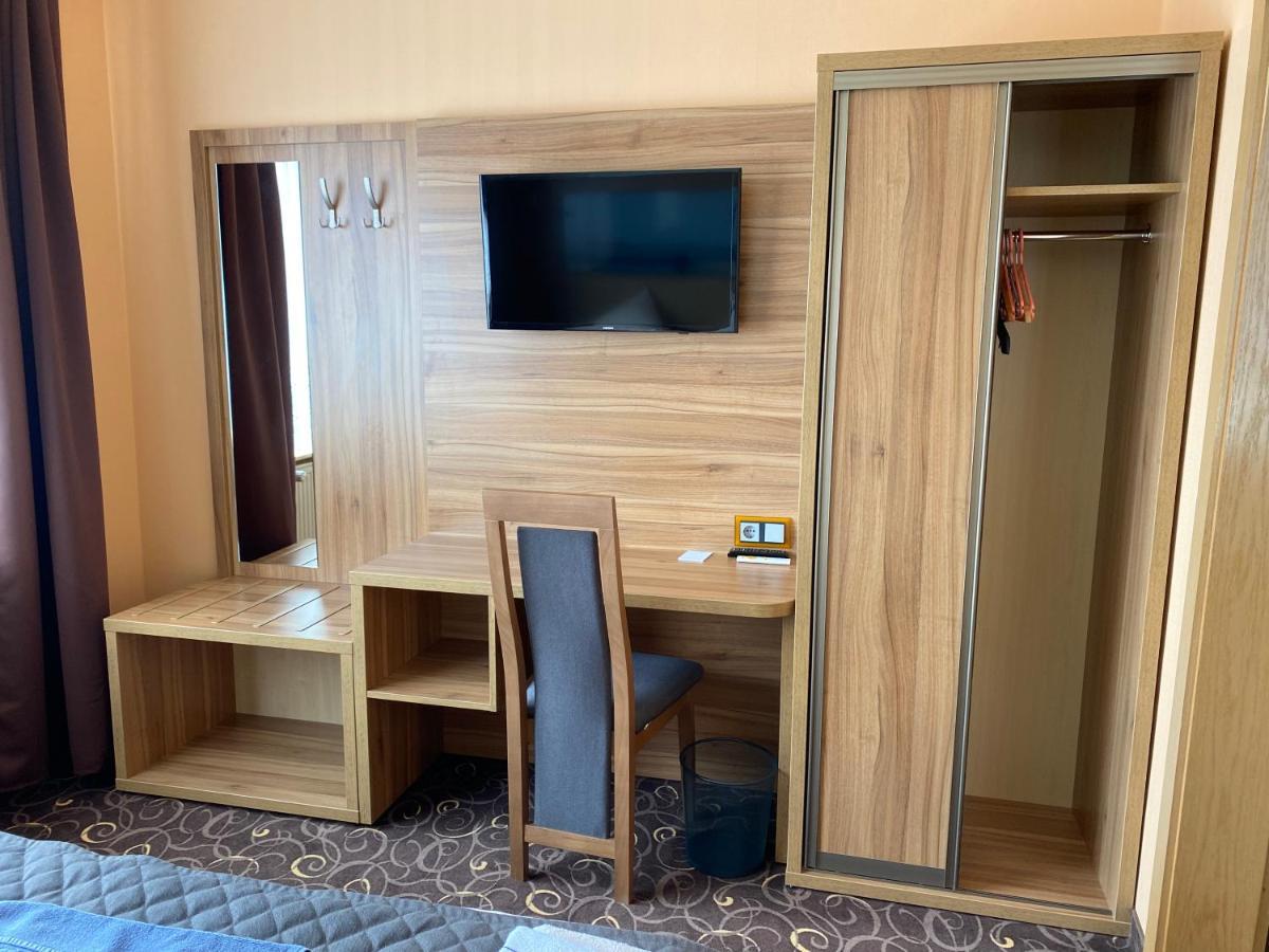 Отель Gaestehaus Seestern Куксхафен Экстерьер фото